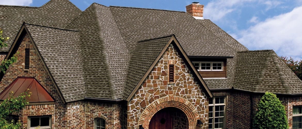Customization Options: Choosing the Right Roofing Material for Your Replacement